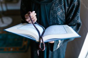 تفسير حلم رؤية ليلة القدر في غير رمضان للمتزوجة